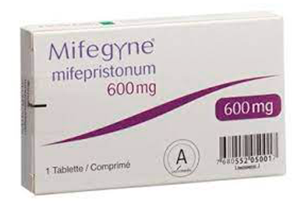 This photograph captures the Mifegyne Mifepristonum 600 mg packaging, with labeling in French appropriate for distribution in Mali. 